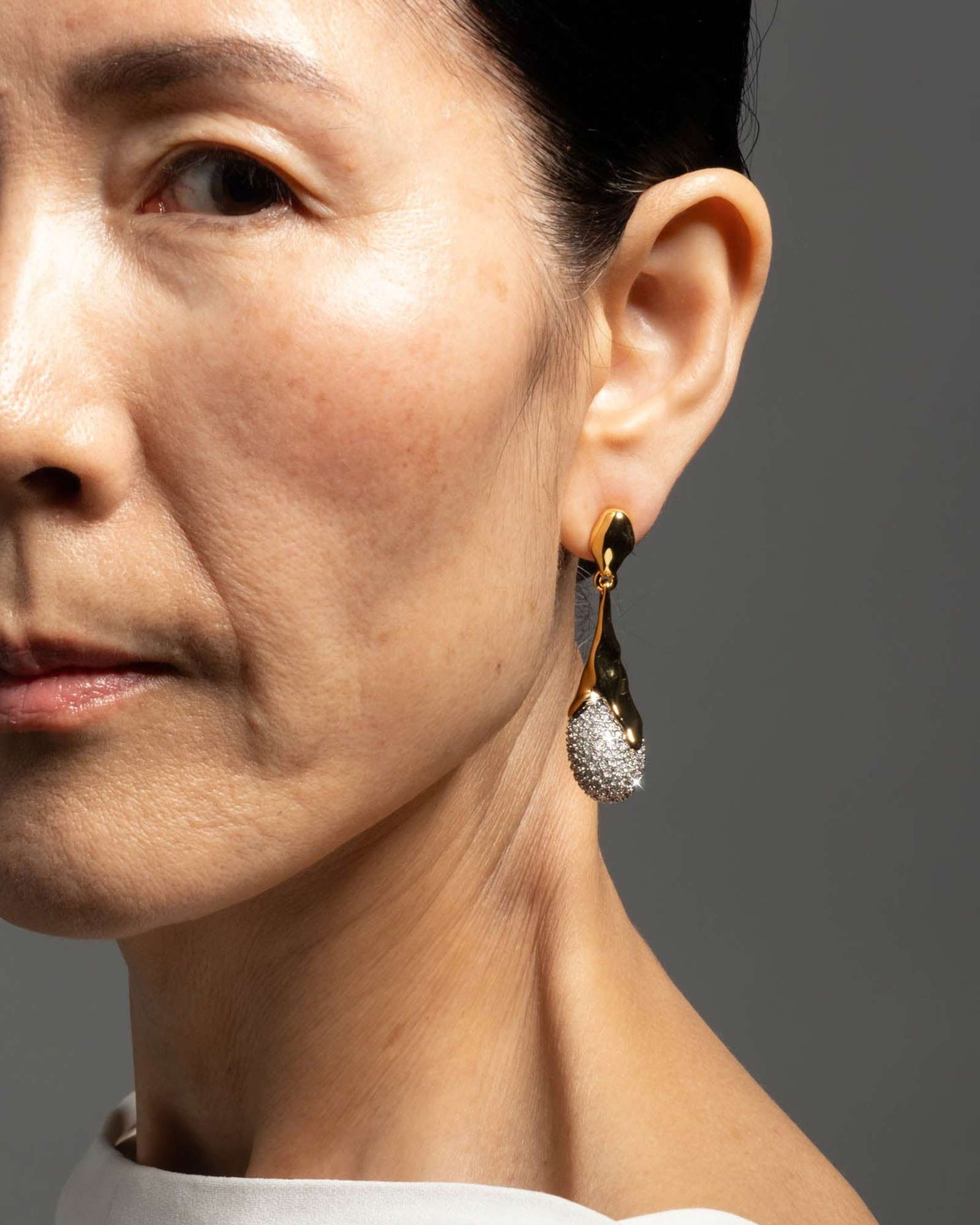 Solanales Crystal Teardrop Earrings - Image 2