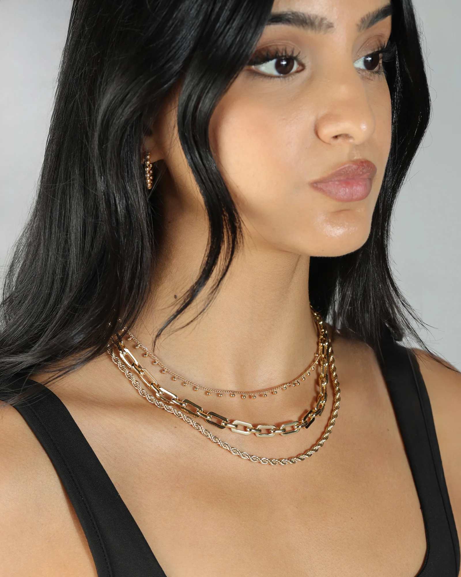 Oval Square Link Necklace - Image 2