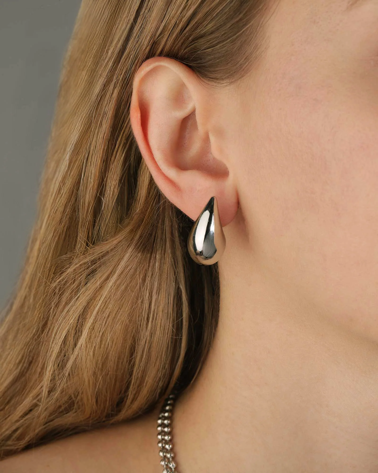 Teardrop Medium Studs - Image 2