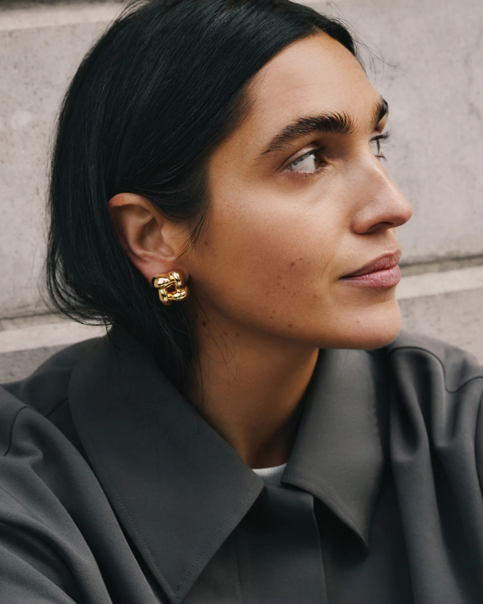 Small Woven Square Earrings - Image 2