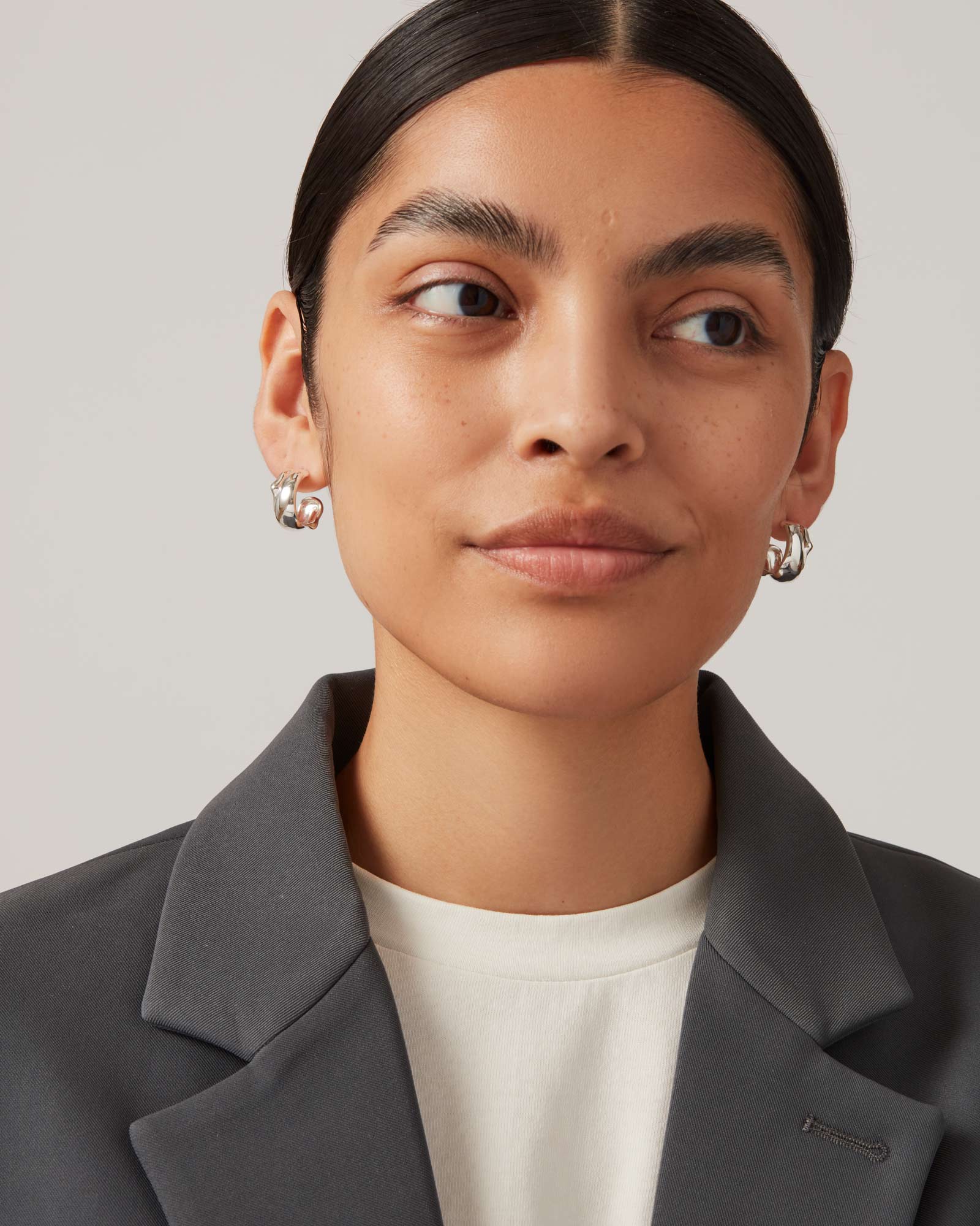Sées Hoop Earrings - Image 2