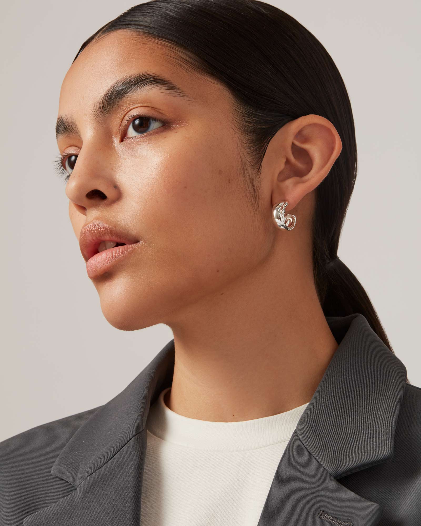 Sées Hoop Earrings - Image 3