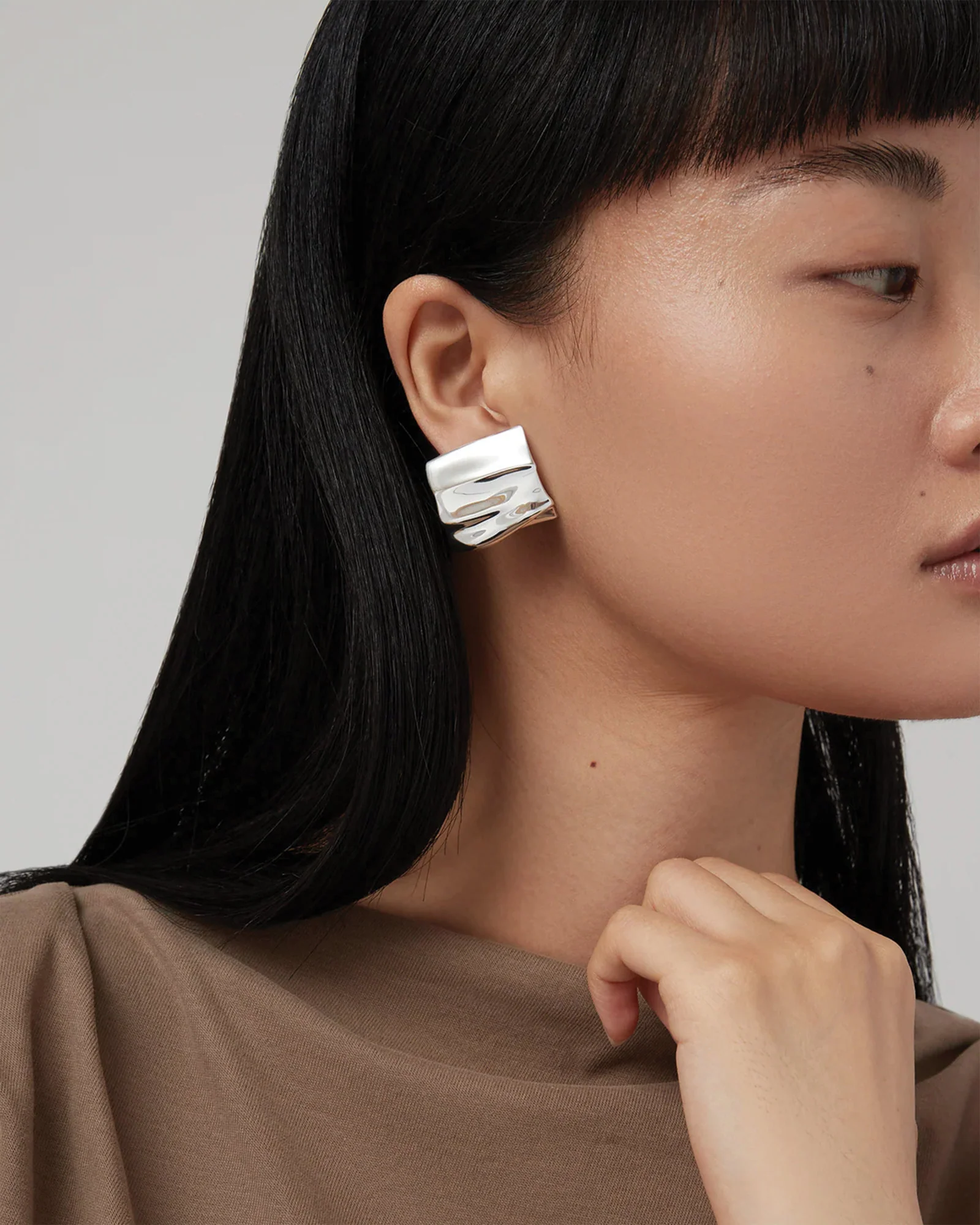 Sundra Clip On Earrings - Image 2