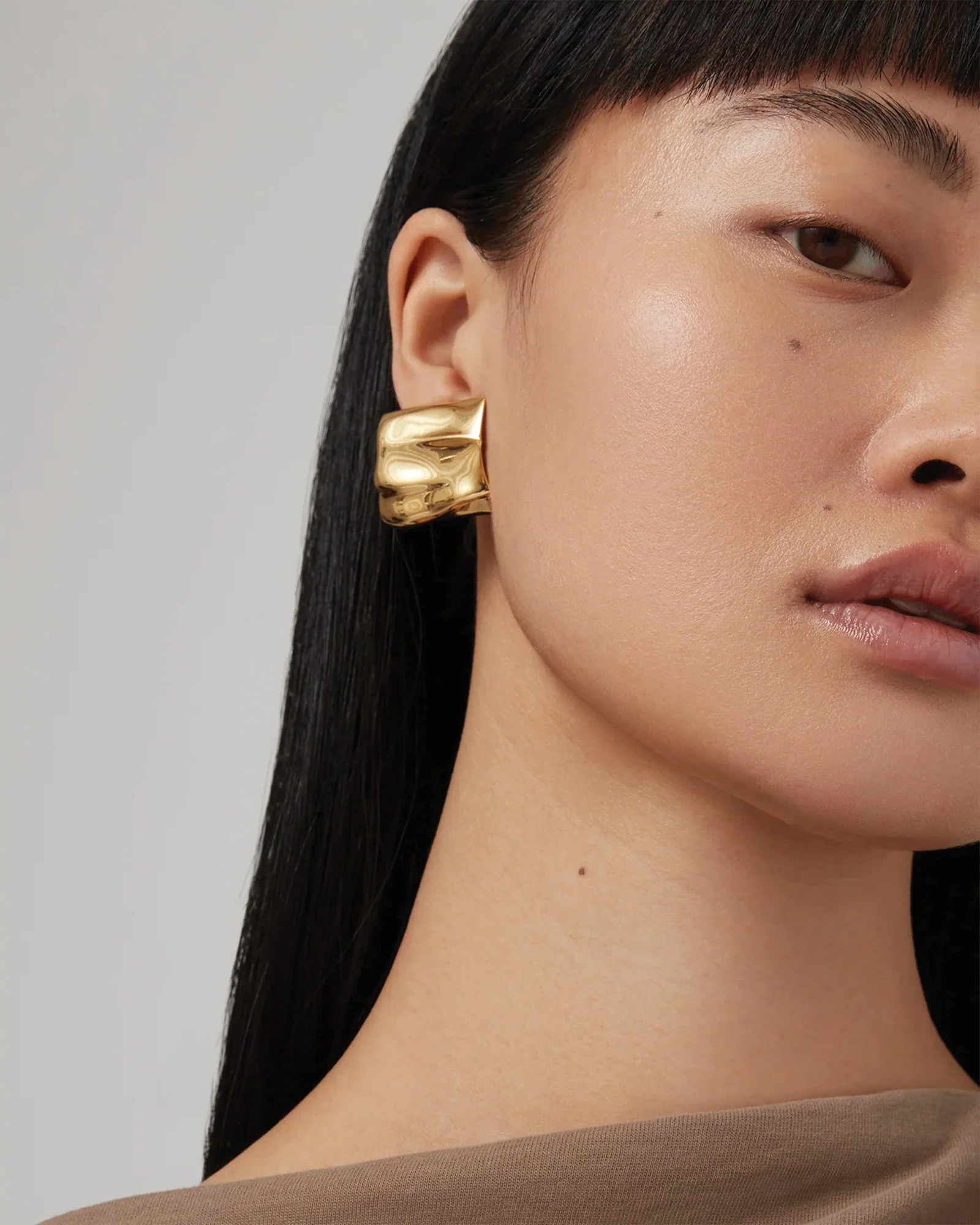 Sundra Earrings - Image 2