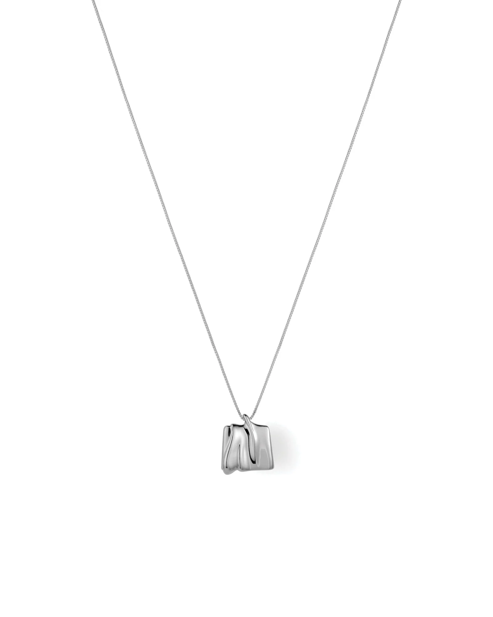 Sundra Pendant Necklace