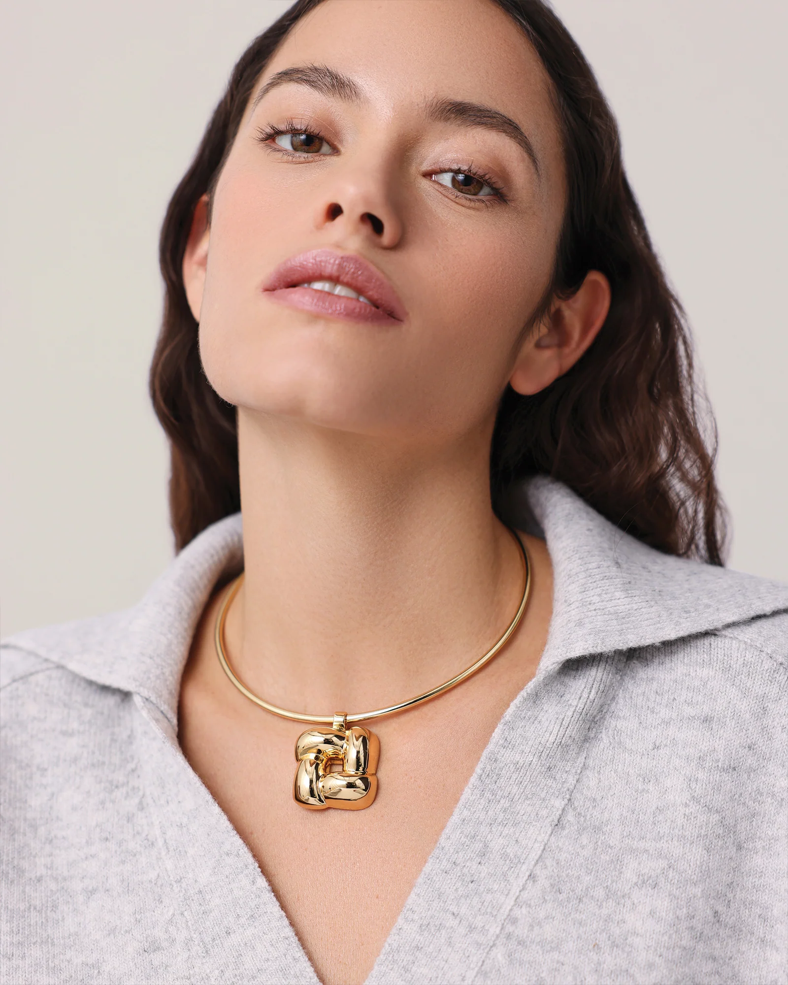 Woven Square Collar - Image 4