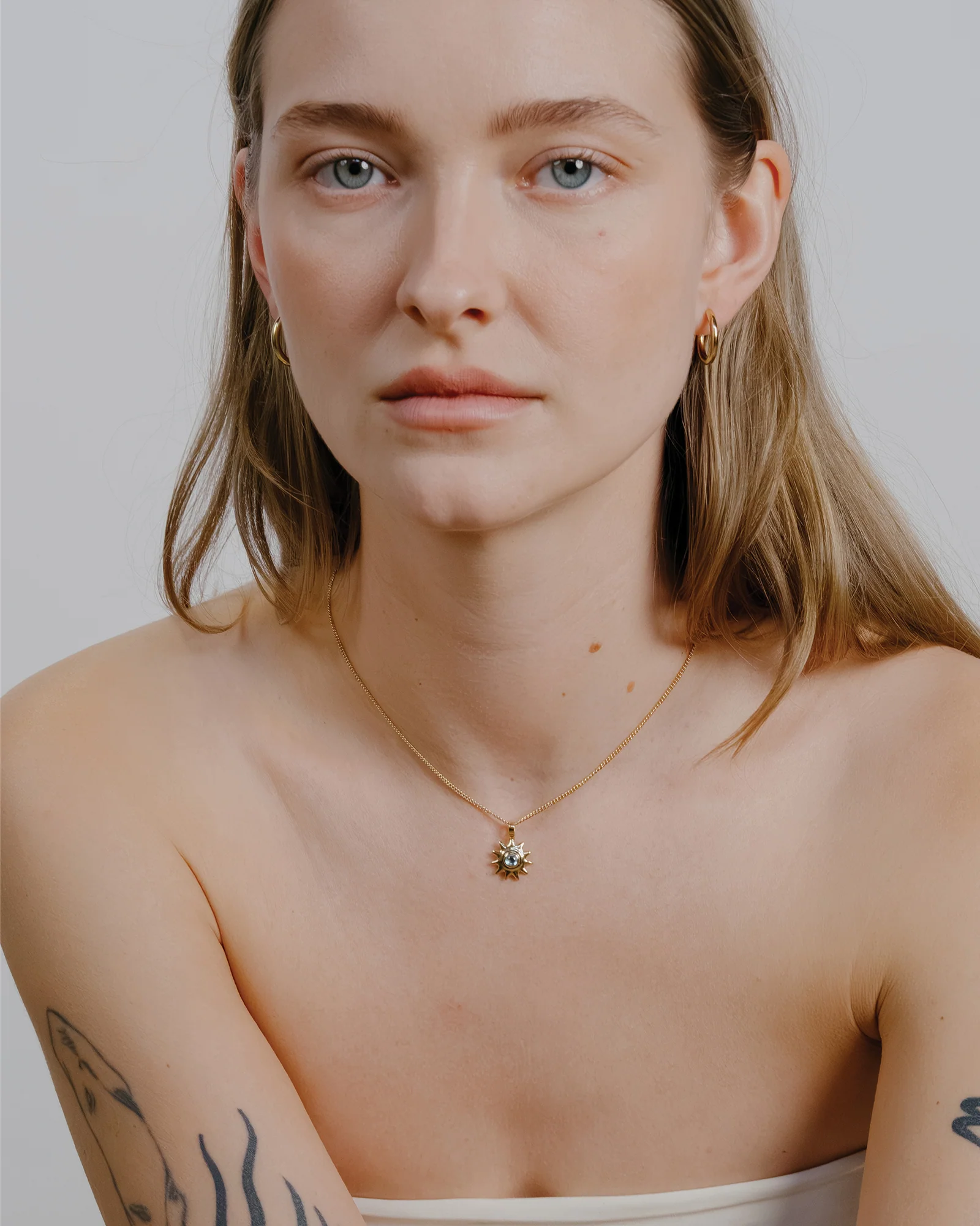 Alba Necklace - Image 2