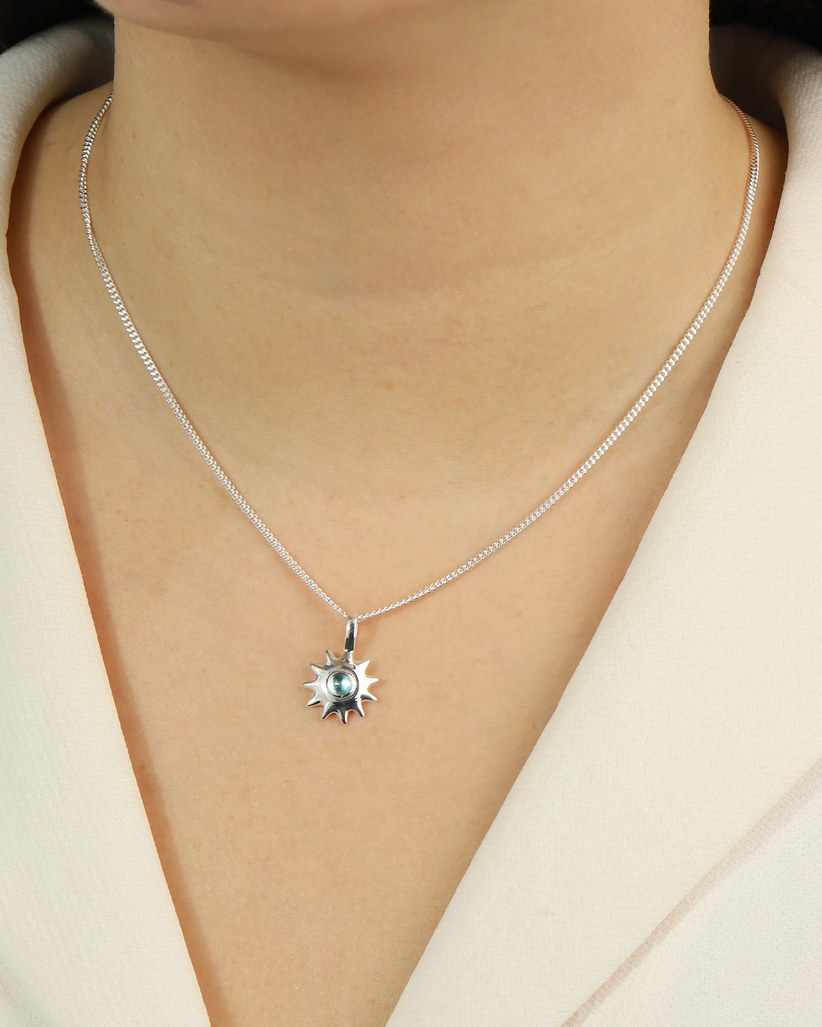 Alba Necklace - Image 2