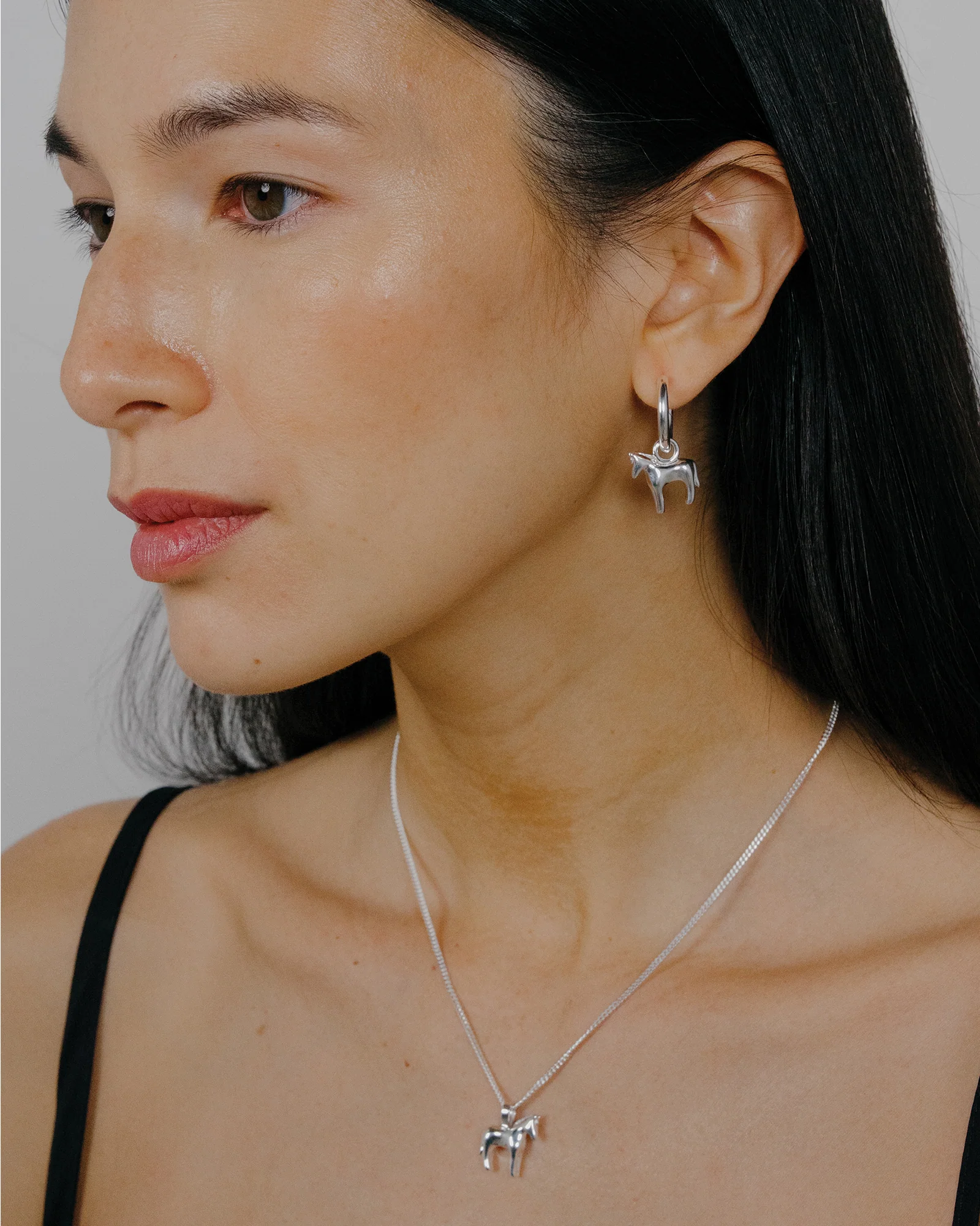 Lunar Horse Necklace - Image 3