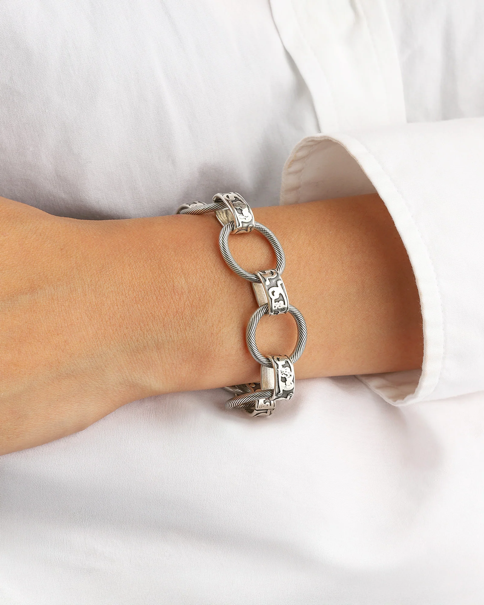 Oval Link Stamped Chain Bracelet - Image 2