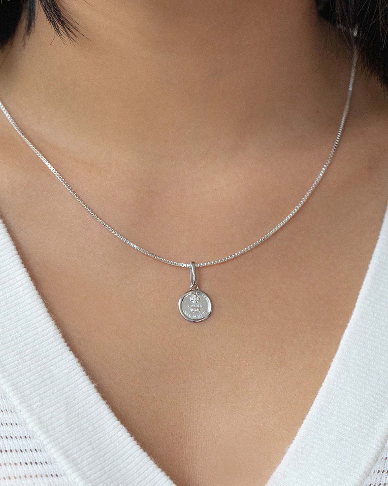 Love Token Round Necklace - Image 3