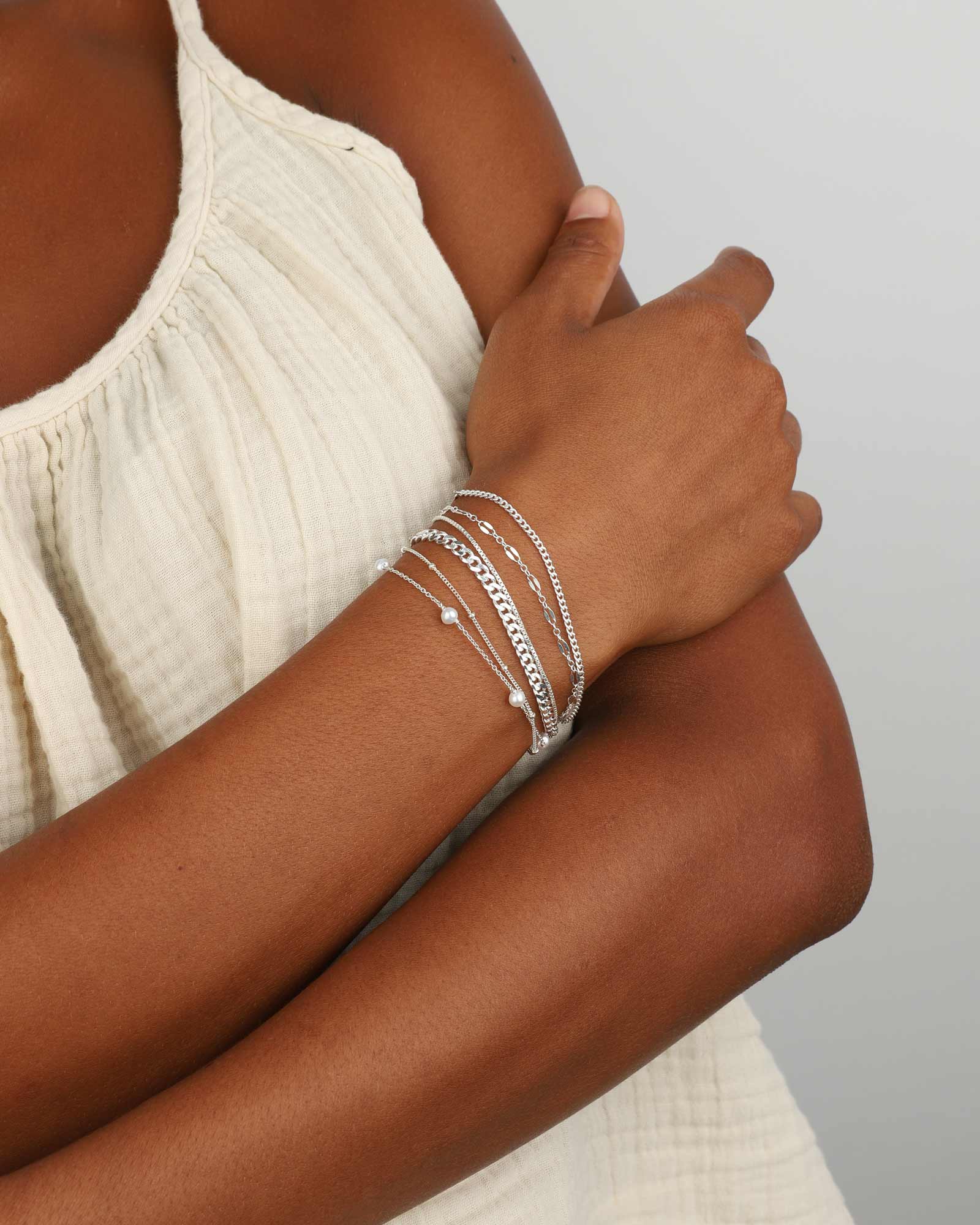 Curb Chain Bracelet | Small - Image 3