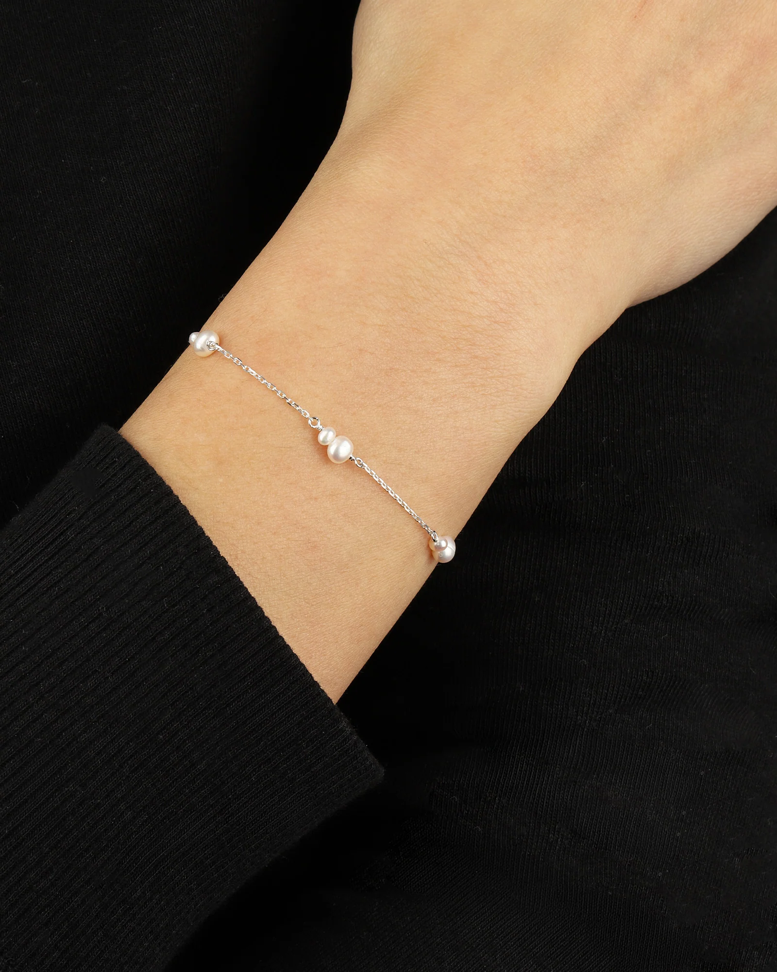 Double Station Pearl Bracelet - Image 2