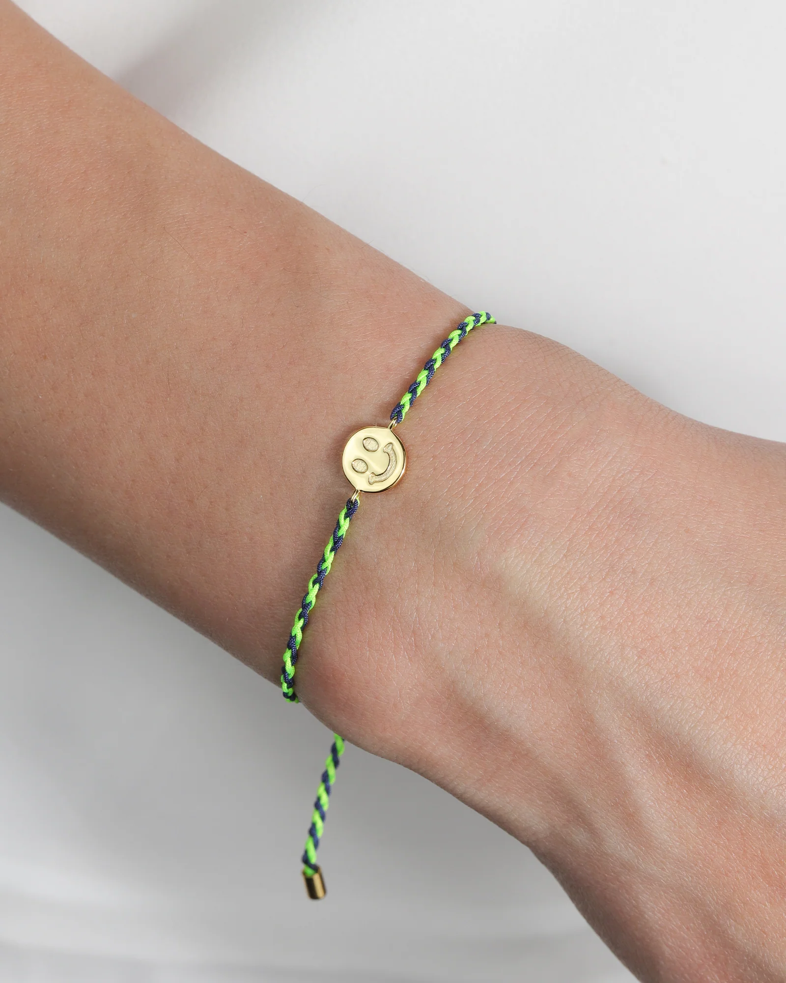 Smiley Thread Bracelet - Image 2