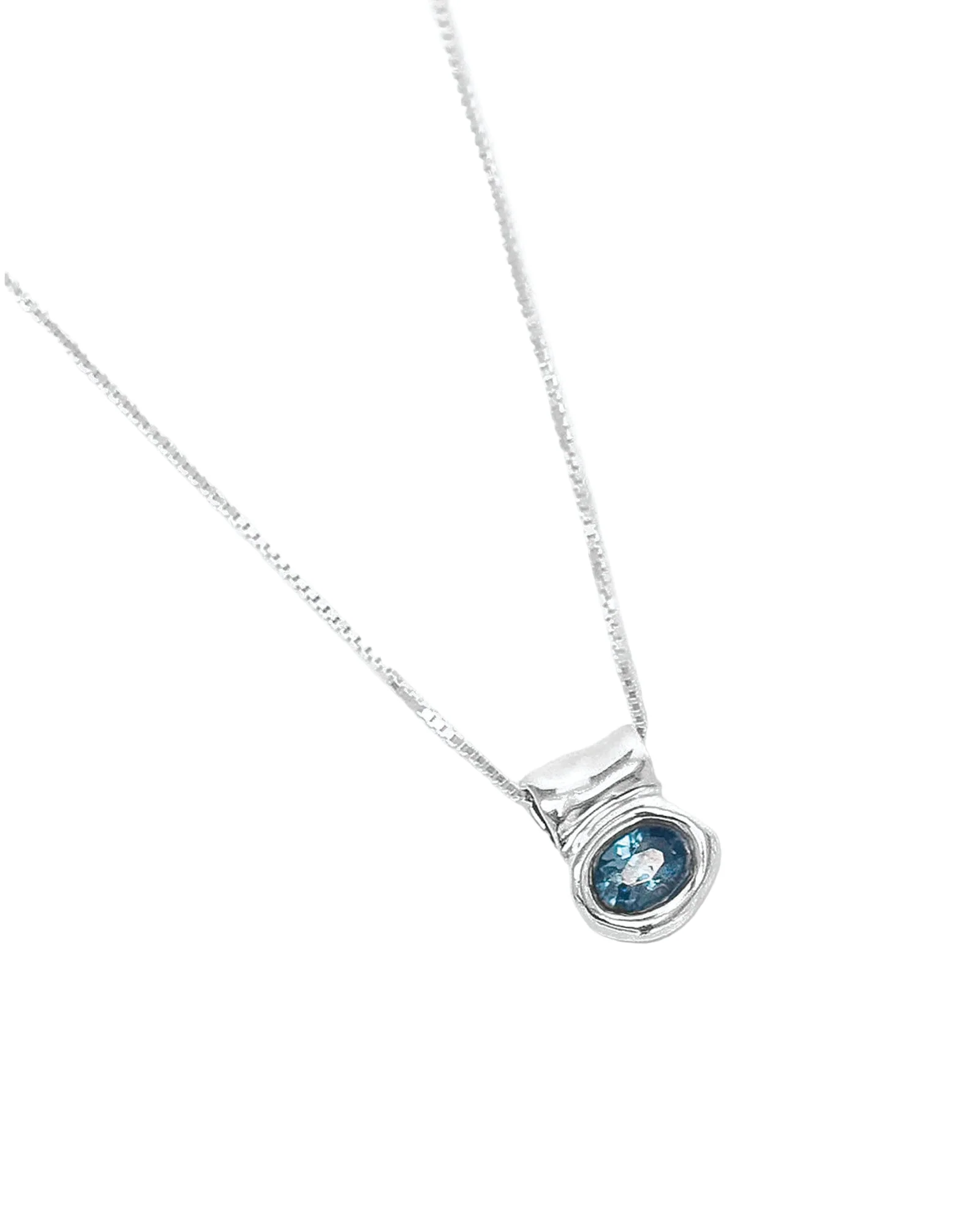 Cora Necklace