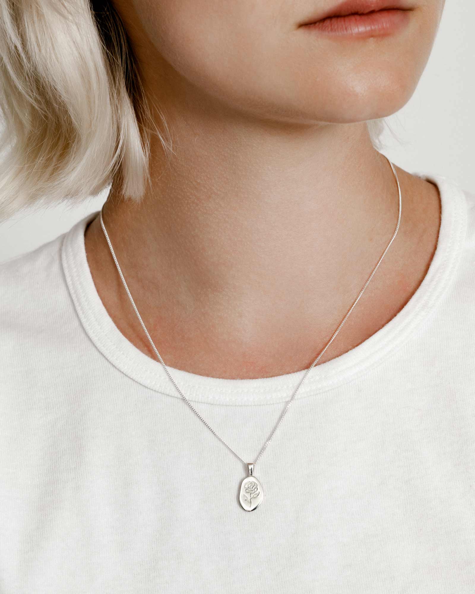 Rose Pendant Necklace - Image 2