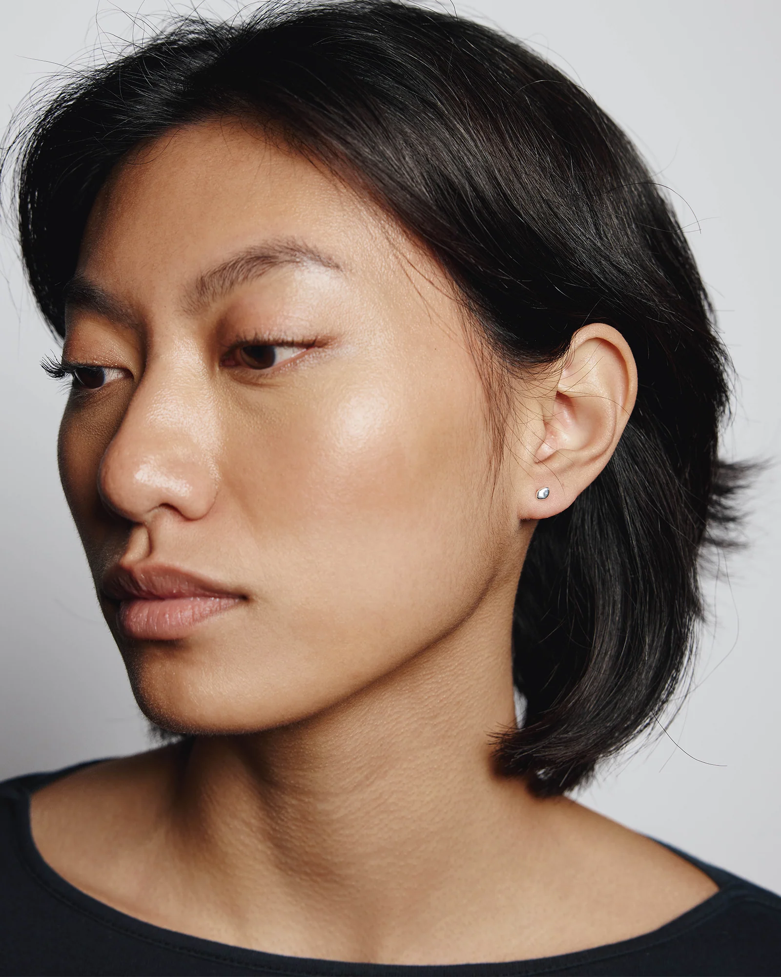 Small Bean Studs - Image 3